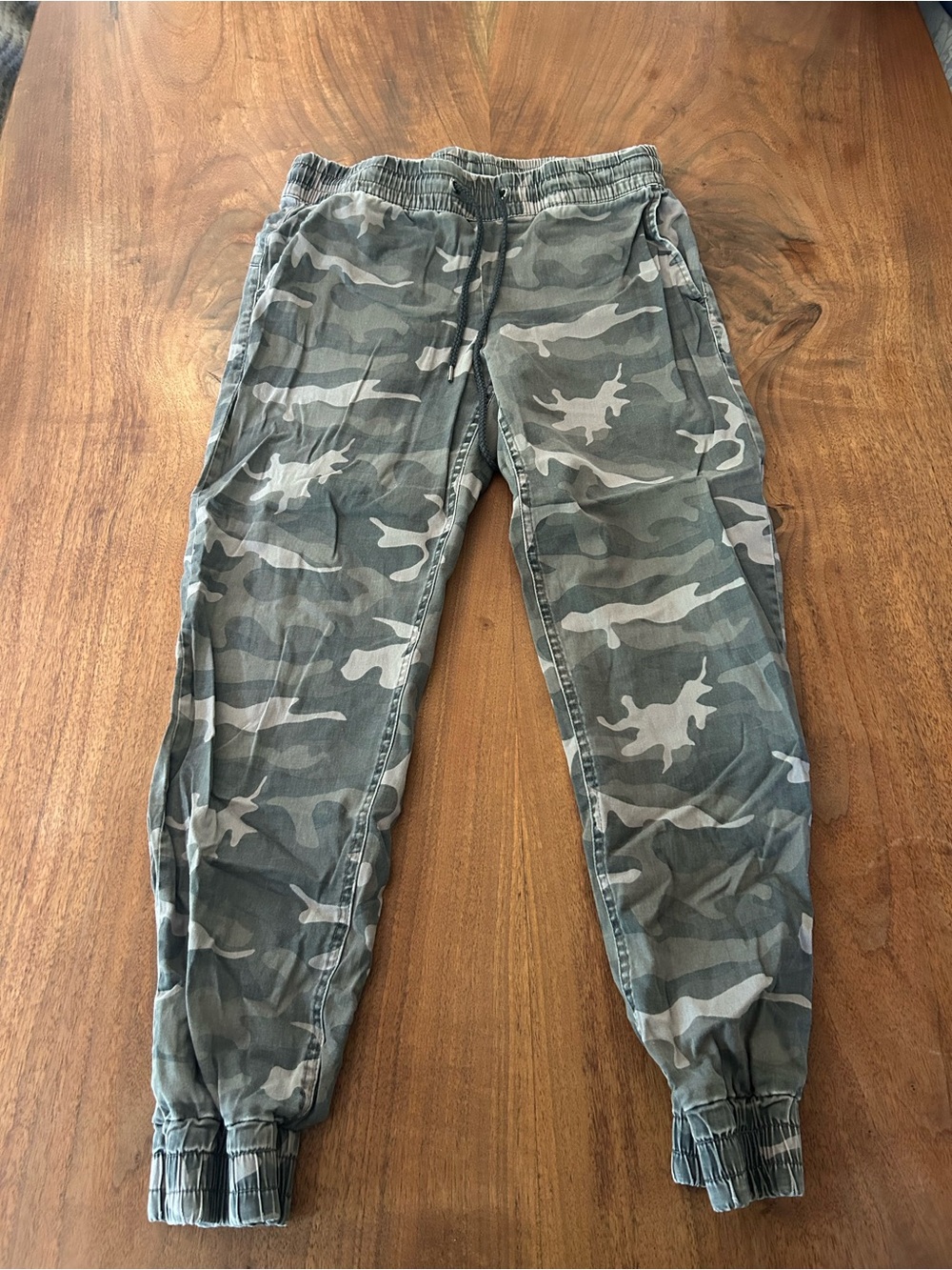 Women's Camouflage Jogger Pants - Green Camo